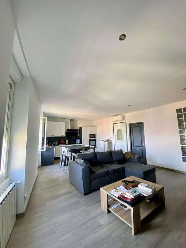 Appartement - 63 m² - 3 pièces