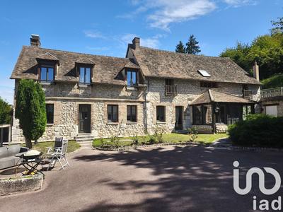 Maison - 250 m² - 7 pièces