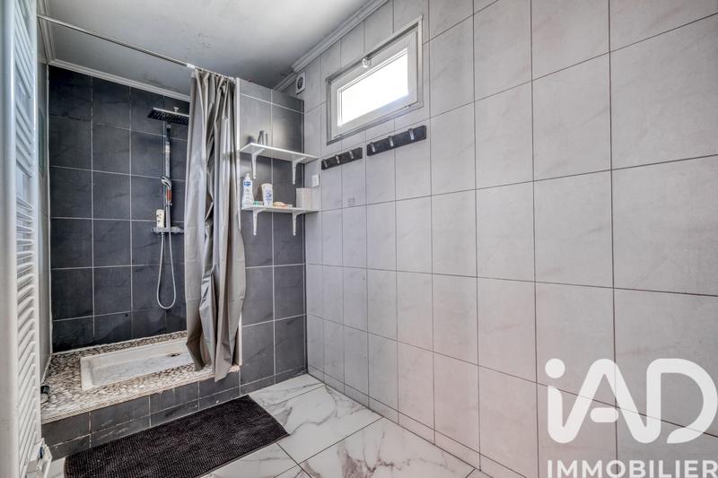 Appartement - 96 m² - 4 pièces