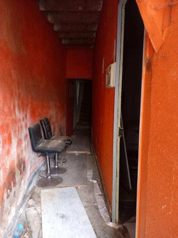 Immeuble - 205 m² - 9 pièces