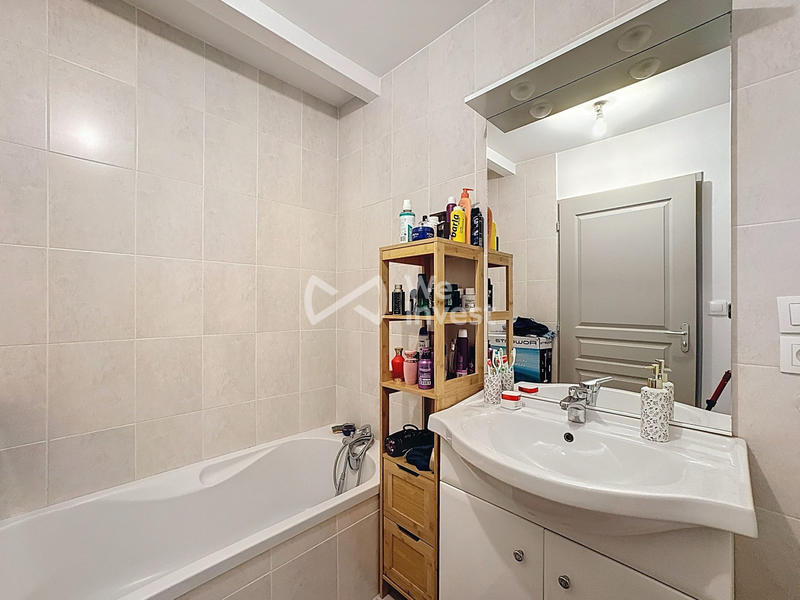 Appartement - 65 m² - 3 pièces