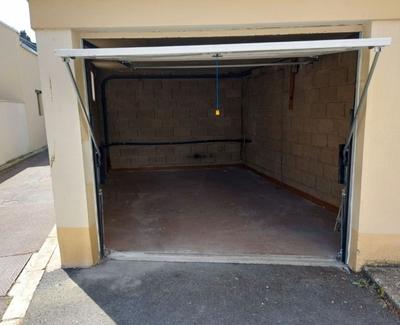 Garage - 17 m²