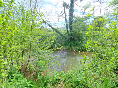 Maison - 210 m² - 9 pièces