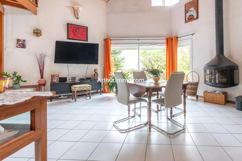 Maison - 145 m² - 6 pièces