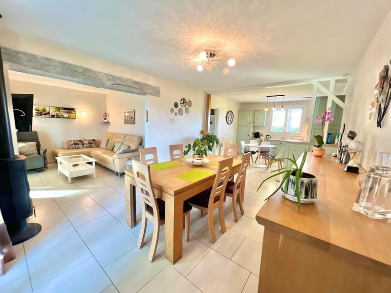 Maison - 135 m² - 6 pièces