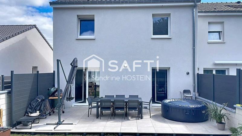 Maison - 96 m² - 5 pièces