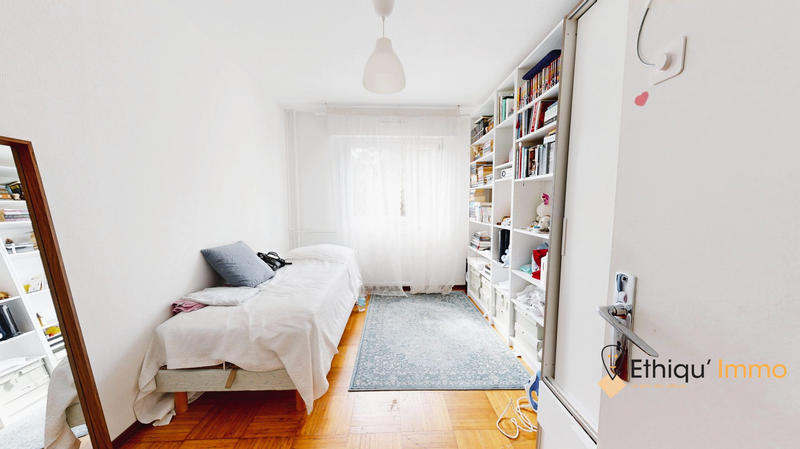 Appartement - 85 m² - 4 pièces