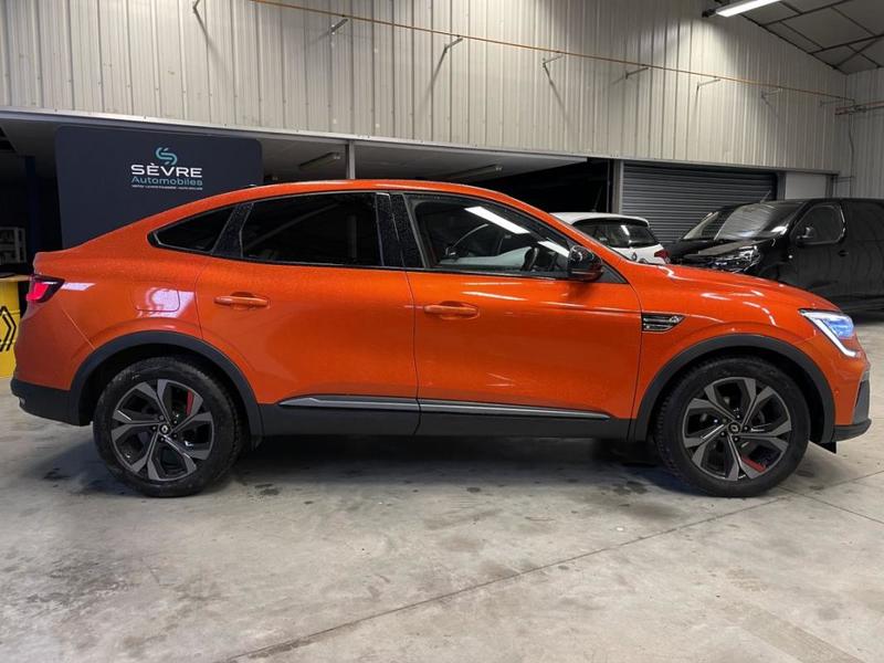 Renault Arkana R.S. Line TCe 140 Edc -21b