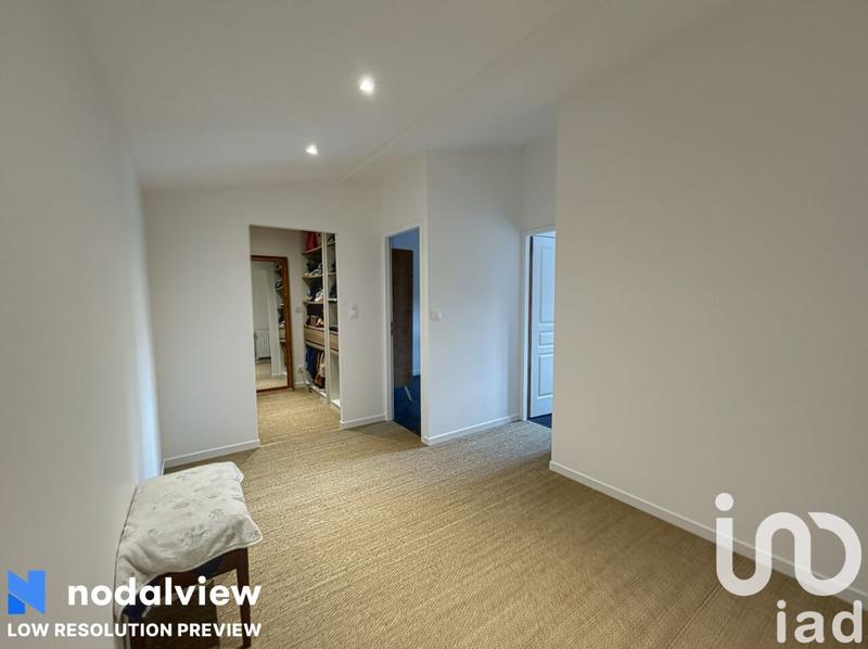 Maison - 161 m² - 6 pièces