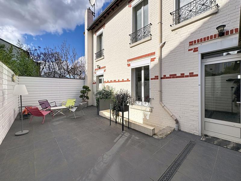 Maison - 151 m² - 5 pièces