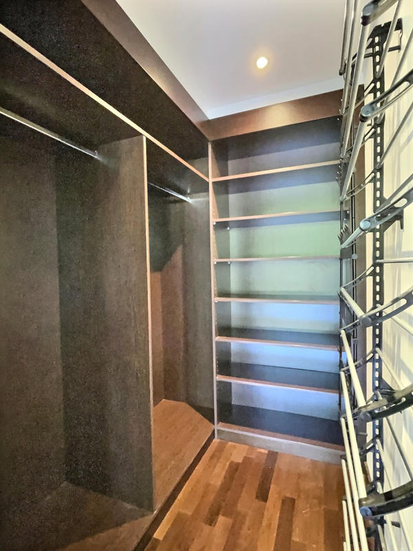 Appartement - 105 m² - 4 pièces