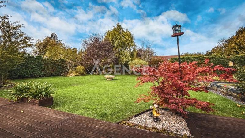 Maison - 99 m² - 5 pièces