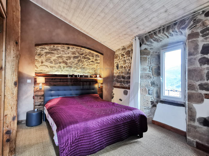 Maison de village - 99 m² - 5 pièces