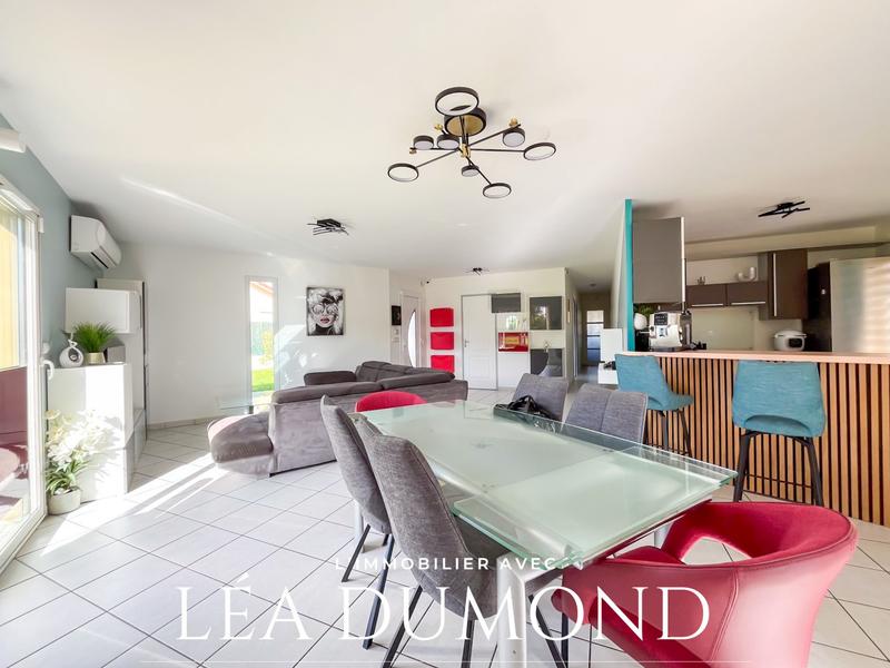 Maison - 105 m² - 4 pièces