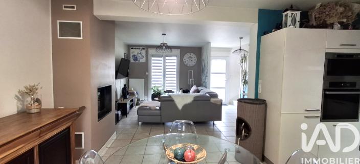 Maison - 100 m² - 4 pièces