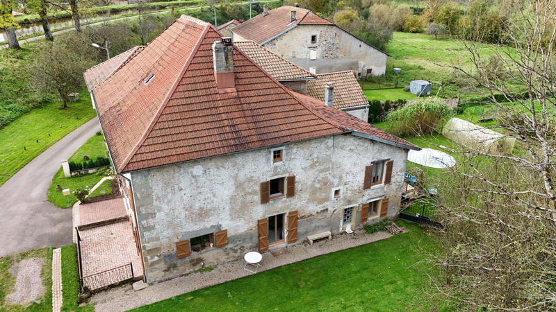 Maison - 153 m² - 6 pièces