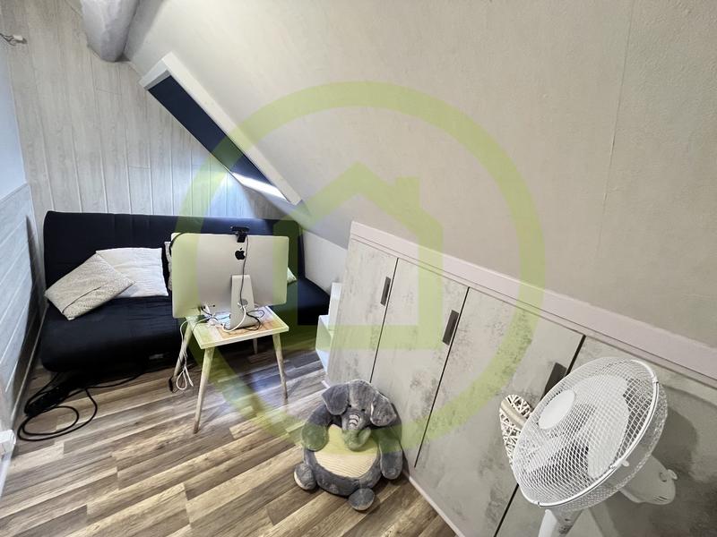 Maison - 80 m² - 5 pièces