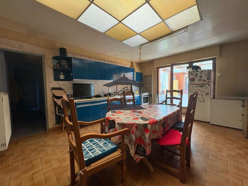 Maison - 122 m² - 5 pièces