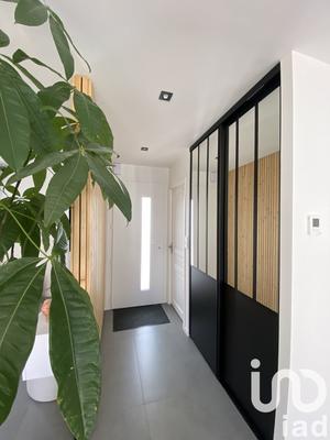 Maison - 141 m² - 7 pièces