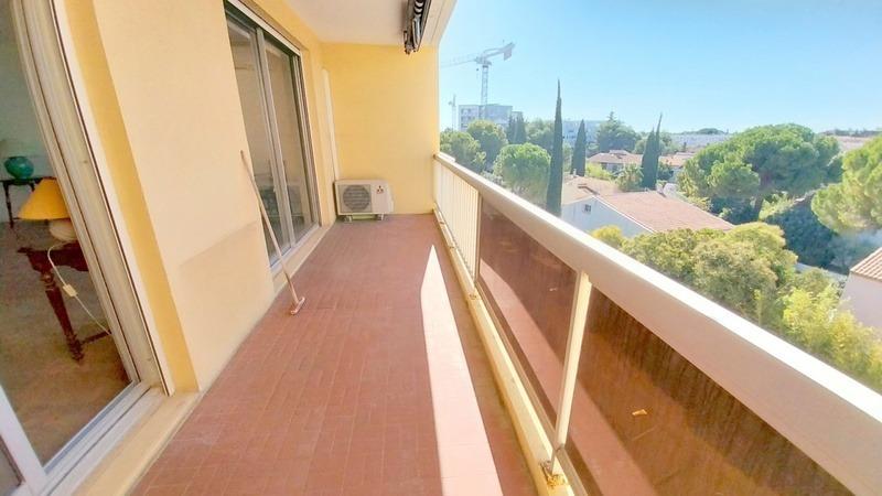 Appartement - 95 m² - 3 pièces