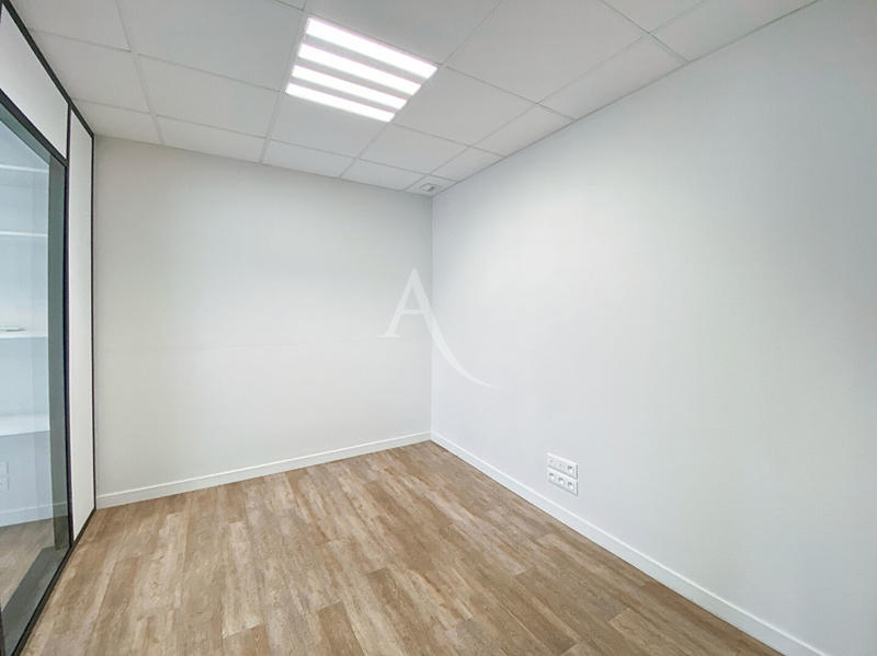 Local commercial - 71 m²