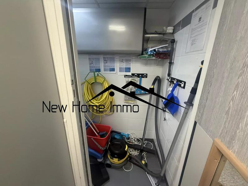 Local commercial - 132 m²