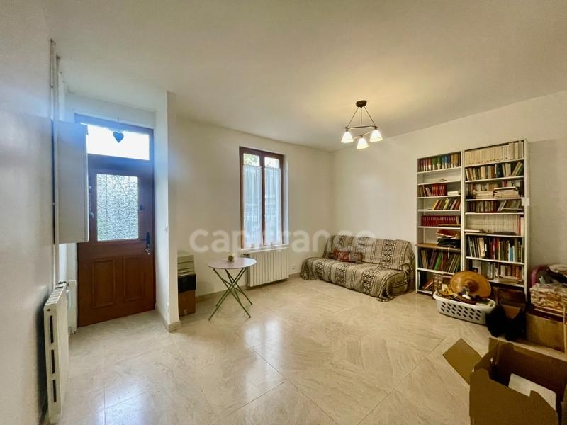 Maison - 93 m² - 5 pièces