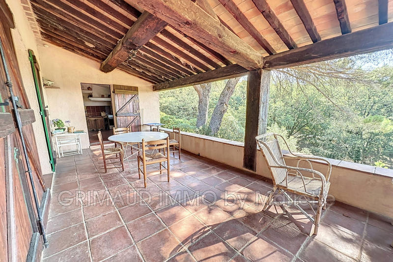 Villa - 212 m² - 7 pièces