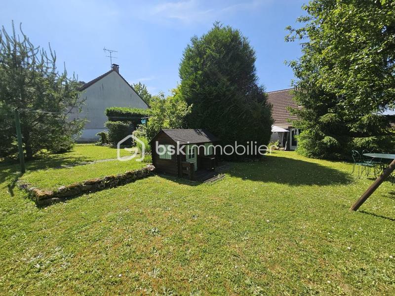 Maison traditionnelle - 104 m² - 5 pièces