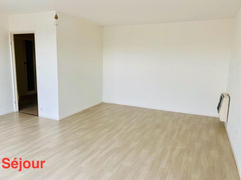 Appartement - 92 m² - 4 pièces