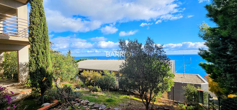 Villa - 232 m² - 11 pièces