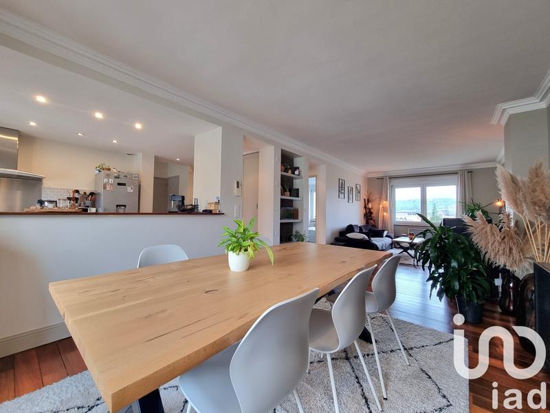 Appartement - 111 m² - 6 pièces