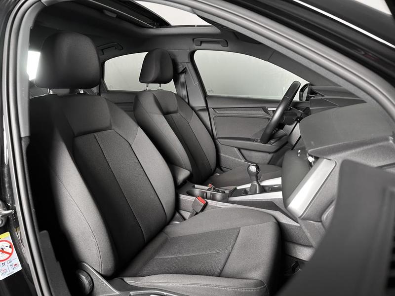 Audi A3 Berline 30 Tdi 116ch s-Line Toit Ouvrant Virtual Cockpit Gps Camera Regul Clim Park Assist