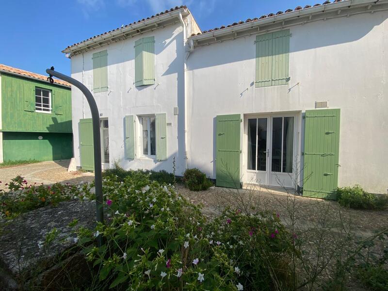 Maison - 88 m² - 4 pièces