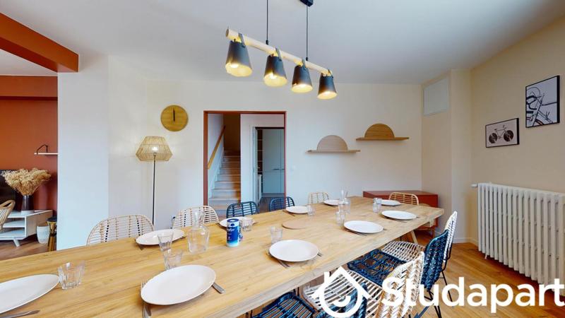 Chambre - 13 m² - 1 pièce