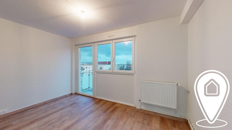 Appartement - 80 m² - 4 pièces