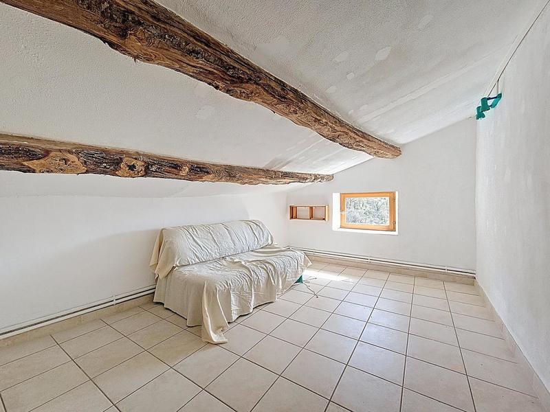 Maison de village - 300 m² - 18 pièces