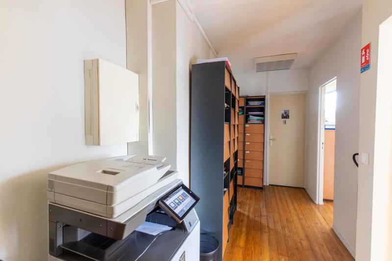 Appartement - 240 m² - 11 pièces