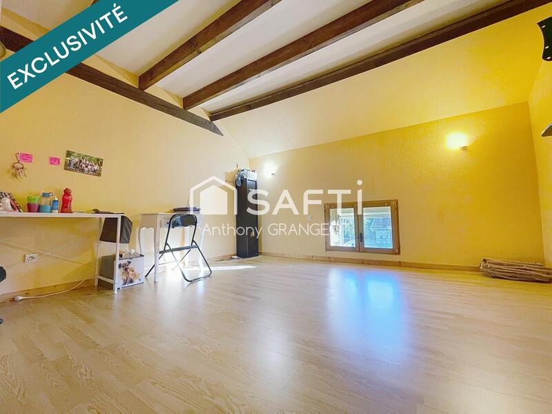 Maison de village - 121 m² - 5 pièces