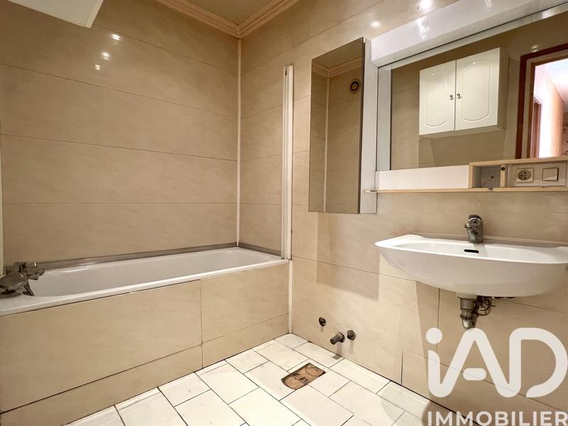 Appartement - 85 m² - 3 pièces