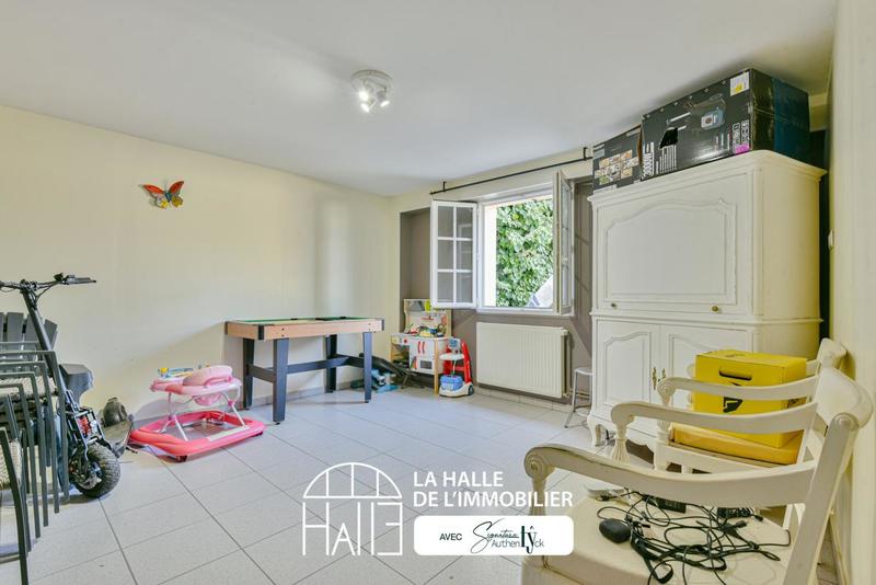 Pavillon - 148 m² - 7 pièces