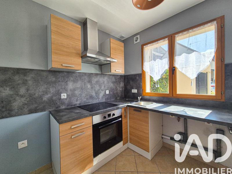 Maison - 64 m² - 4 pièces