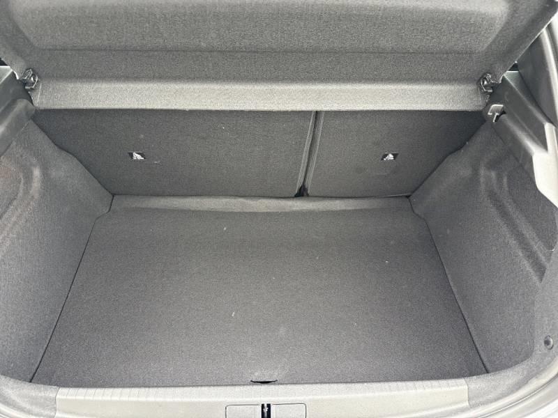 Peugeot 208 Hybrid 110 e-Dcs6 Style