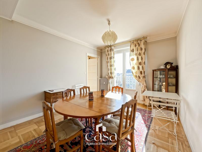 Appartement - 116 m² - 5 pièces