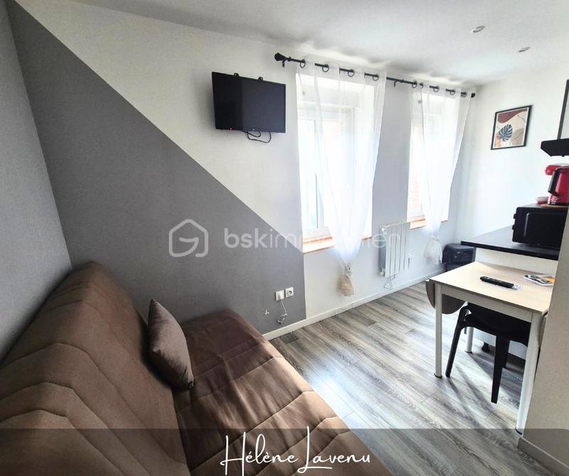 Immeuble - 90 m² - 5 pièces