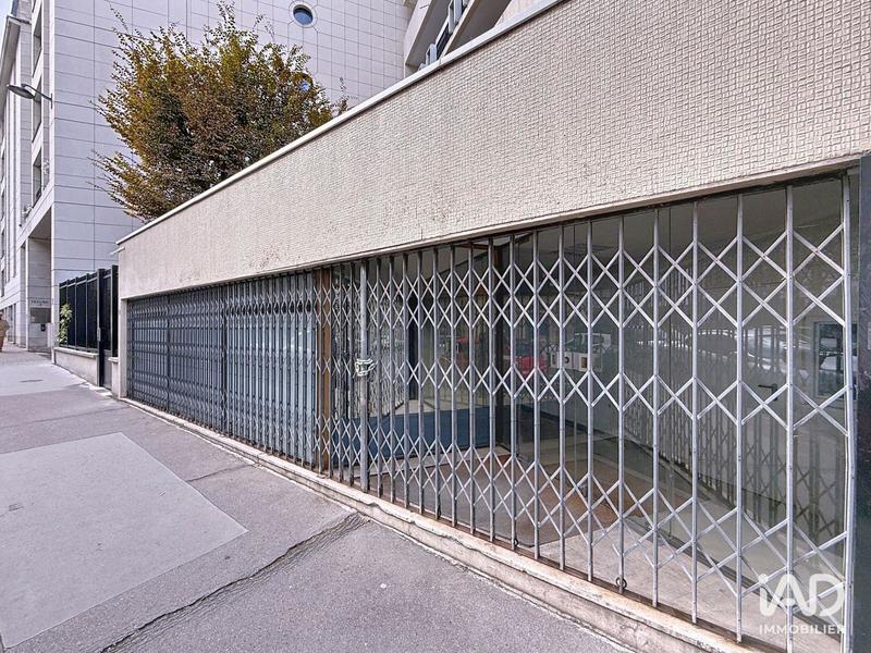 Local commercial - 134 m²