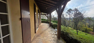 Maison - 105 m² - 5 pièces