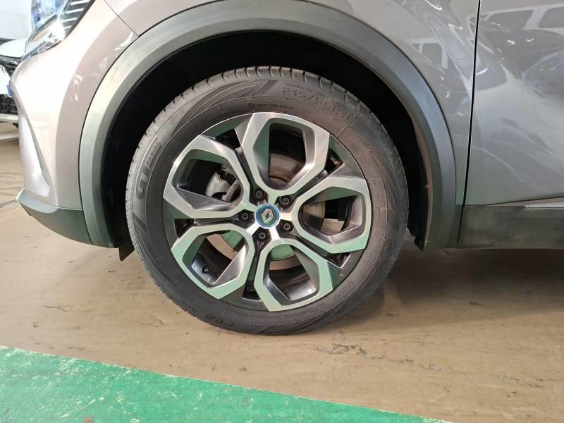 Renault Captur E-Tech Plug-in 160 Intens