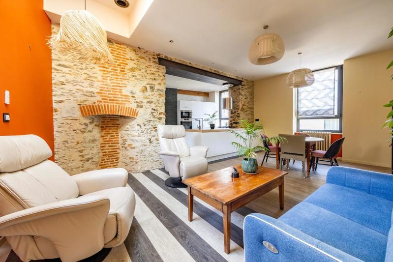 Appartement - 106 m² - 4 pièces