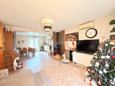 Maison - 135 m² - 6 pièces